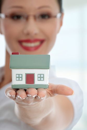 Alugar casas: cuidados que você deve ter antes de fechar contrato